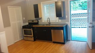 958 Brosville St, Pittsburgh PA  15203-1401 exterior