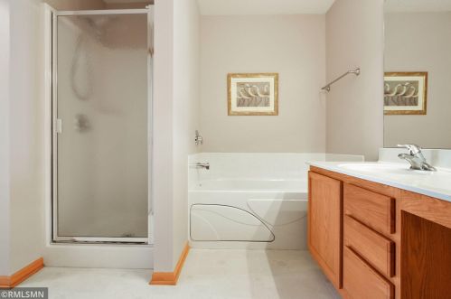 1646 Liberty Cir, Prior Lake MN 55379-4594 exterior