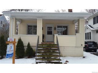 333 Saratoga St, Detroit MI  48220-3326 exterior