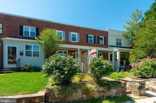 151 Lynhaven Dr, Alexandria VA  22305-3106 exterior