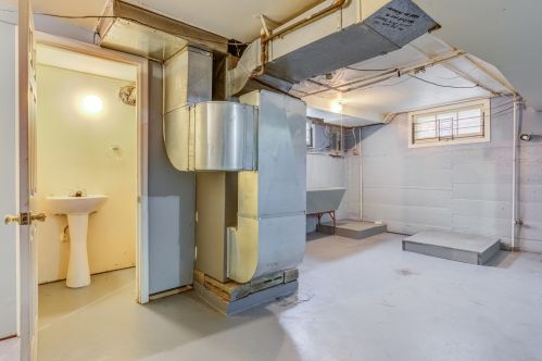 8748 Dorchester Ave, Chicago IL 60619-7010 exterior