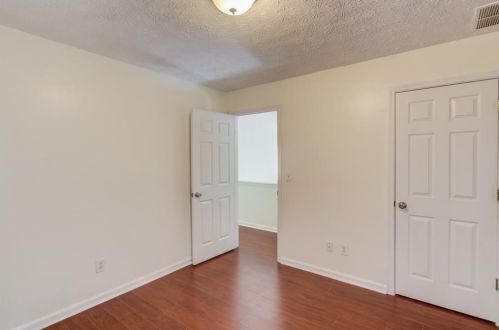 2740 Dominion Walk Ln, Lithonia GA  30078-7342 exterior