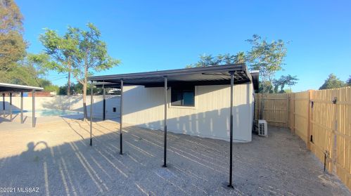 5754 18th St, Tucson AZ  85711-5106 exterior