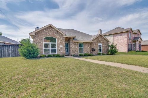 5139 Berridge Ln, Dallas, TX 75227-1855