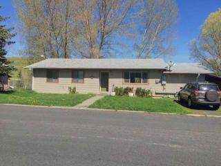 1016 Juliene Way, Moscow ID  83843-7833 exterior