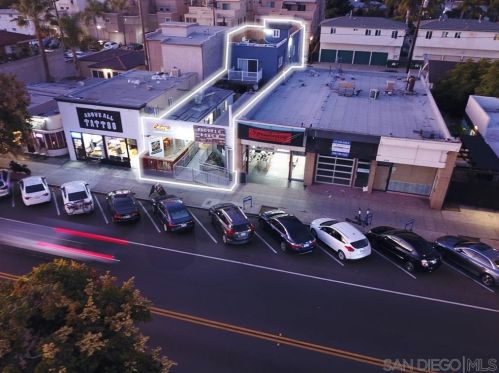 1146 Garnet Ave, San Diego CA 92109-2833 exterior