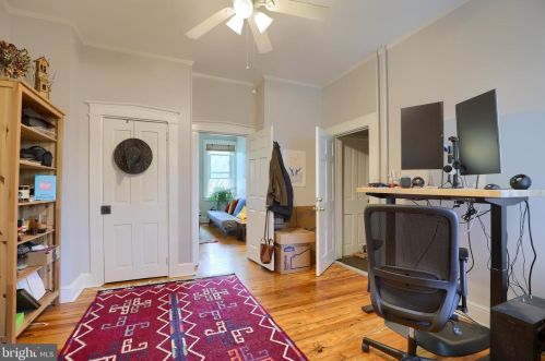 433 Walnut St, Lancaster PA 17603-3362 exterior