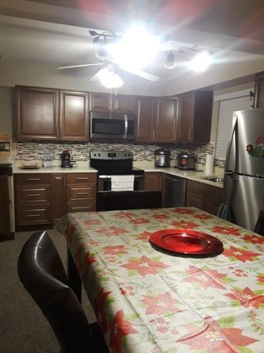 6902 Howard Ave, Tampa FL 33604-4622 exterior