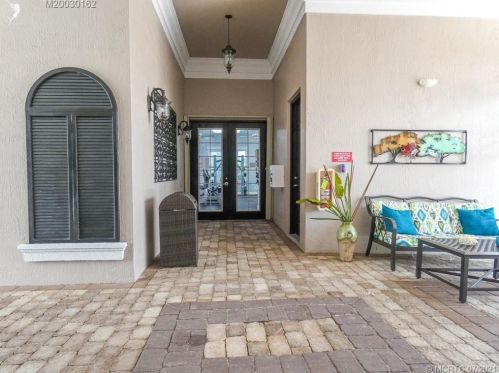 9780 Lindale Trace Blvd, Fort Pierce FL  34987-2411 exterior