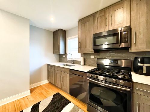 5101 Natchez Ave, Chicago IL 60638-1346 exterior