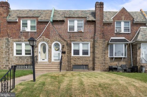 6118 Erdrick St, Philadelphia PA  19135-3517 exterior