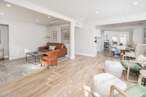 2534 Campbell Ave, Phoenix AZ  85016-4908 exterior