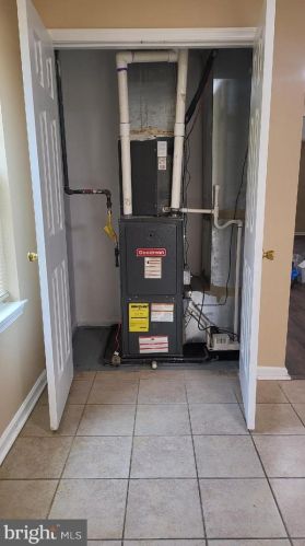 135 Passaic St, Trenton NJ  08618-4607 exterior