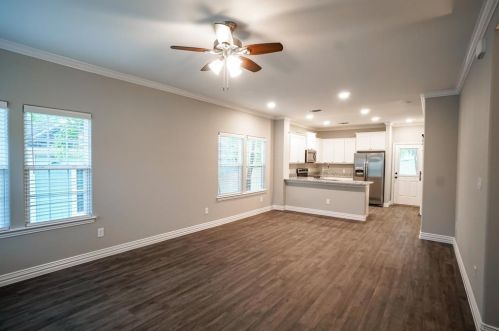 316 Bond St, Denison TX  75020-2402 exterior