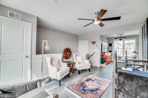 909 Montgomery, Alexandria VA 22314-1638 exterior