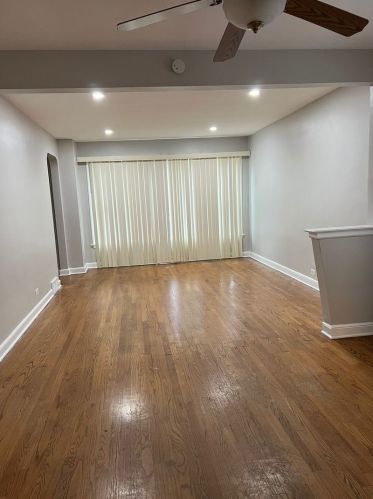 14230 State St, Chicago IL  60827-2516 exterior