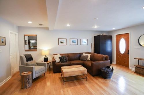 818 Mccandless Ave, Pittsburgh PA 15201-2451 exterior