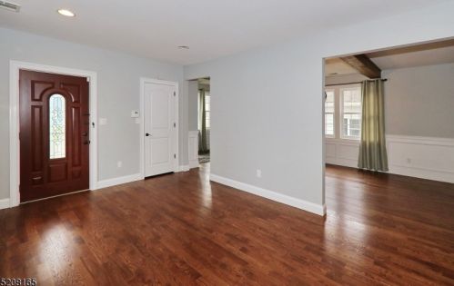 78 Benjamin St, Cranford NJ  07016-2622 exterior