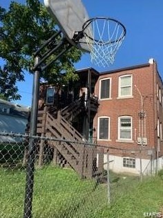 2844 Burd Ave, Saint Louis MO 63112-4216 exterior