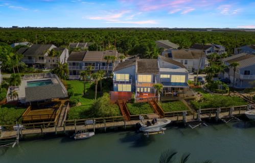 2500 Harbour Cv Dr, Fort Pierce FL 34949-1561 exterior