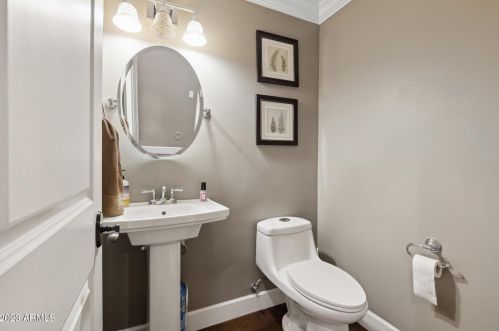 4822 Avenida Del Rey, Phoenix AZ  85083-2203 exterior