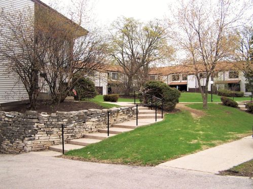 8311 107th St, Milwaukee WI 53224-2506 exterior