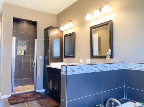 703 4 St, Duluth MN 55806-2437 exterior