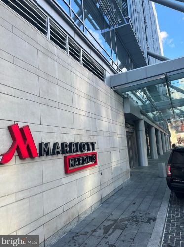 1125 12th St, Washington DC  20005-4632 exterior