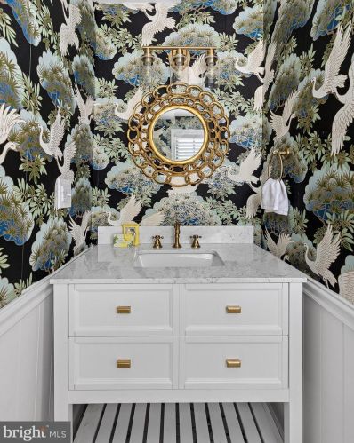 126 Franklin Ave, Lewes DE 19958-1413 exterior