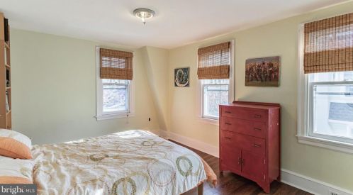 324 Haddon Ave, Camden NJ 08103-3107 exterior