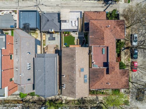 1733 Hoyne Ave, Chicago IL 60647-5541 exterior