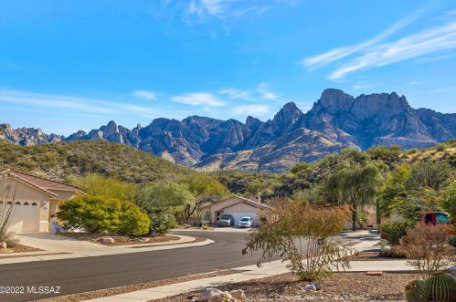 11251 Flt Granite Dr, Tucson AZ 85737-4614 exterior