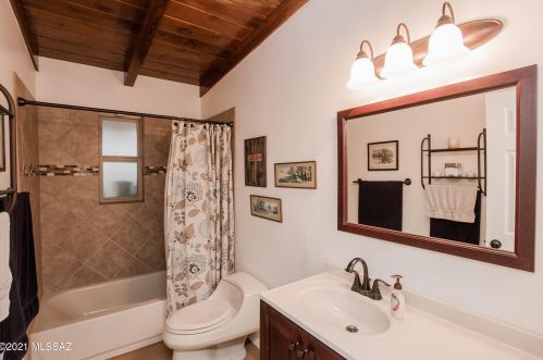 4234 Glenn St, Tucson AZ 85716-2238 exterior