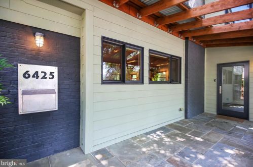 6425 26th St, Arlington, VA 22207-1022