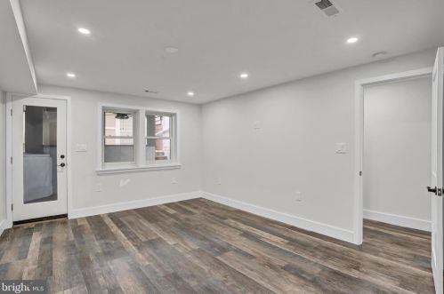 1337 Massachusetts Ave, Washington DC  20003-1540 exterior