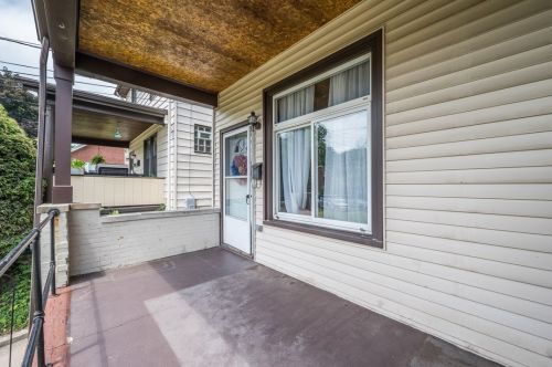 3704 Poplar St, Pittsburgh PA  15234-2829 exterior