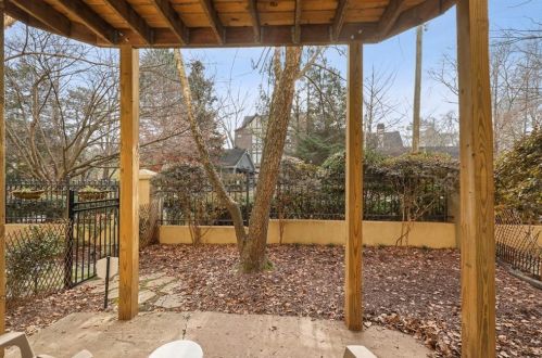 2483 Brookhaven Hts Ct, Atlanta GA 30319-5243 exterior