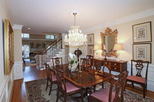 115 Grosvenor Pl, Atlanta GA 30328-4851 exterior