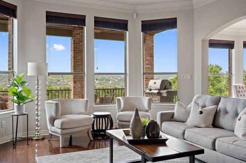 13409 Coleto Creek Trl, Austin TX 78732-2072 exterior