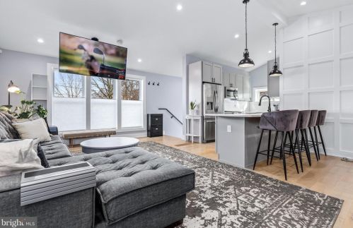 1101 44th Pl, Washington DC  20019-4906 exterior