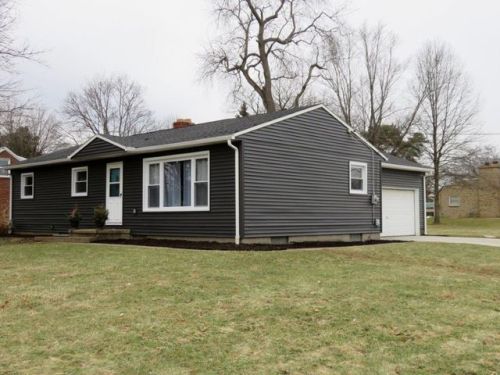 3003 38th St, Canton, OH 44706-4128