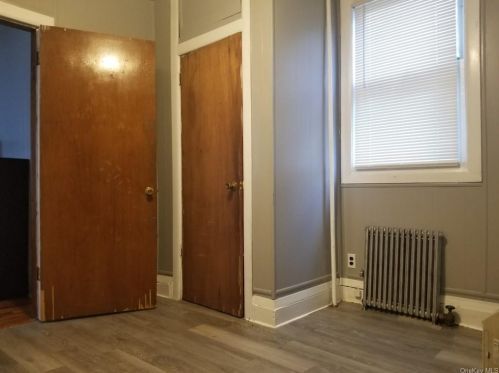 17 12 Ave, Mount Vernon NY 10550-3712 exterior