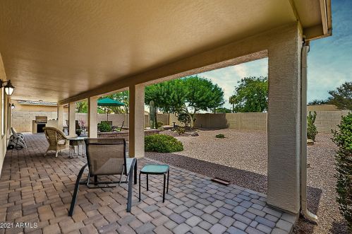 23905 Stoney Path Dr, Chandler AZ 85248-7638 exterior