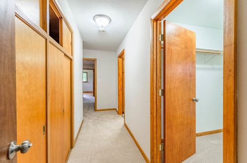 525 Lynn Ter, Waukegan IL 60085-3338 exterior