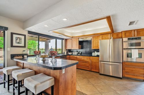 4310 Cortez St, Phoenix AZ  85028-2226 exterior