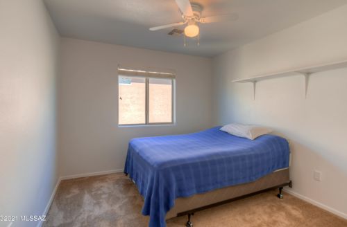 8363 Hunnic Dr, Tucson AZ 85747-5987 exterior