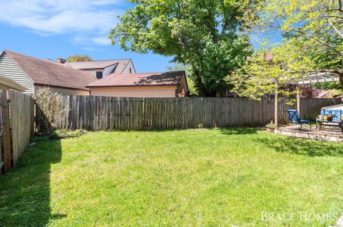 440 Mulford Dr, Grand Rapids MI 49507-3518 exterior