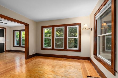 2215 Amherst Ave, Kalamazoo MI 49008-3970 exterior