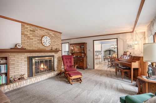 4181 Knapp St, Grand Rapids MI  49525-9602 exterior