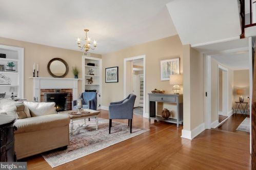 307 Great Falls Rd, Rockville MD exterior